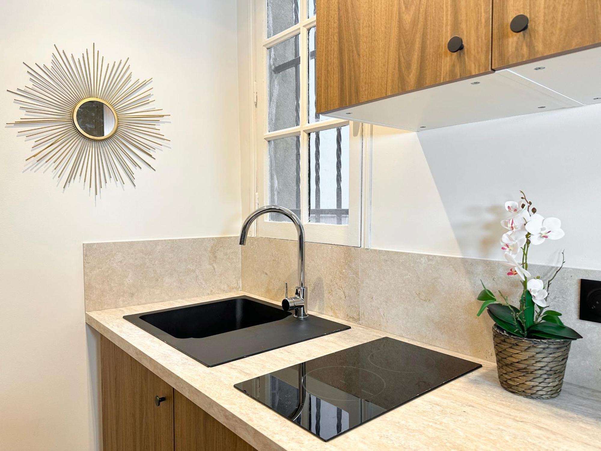 Chic Louvre Apartment Paris Ngoại thất bức ảnh